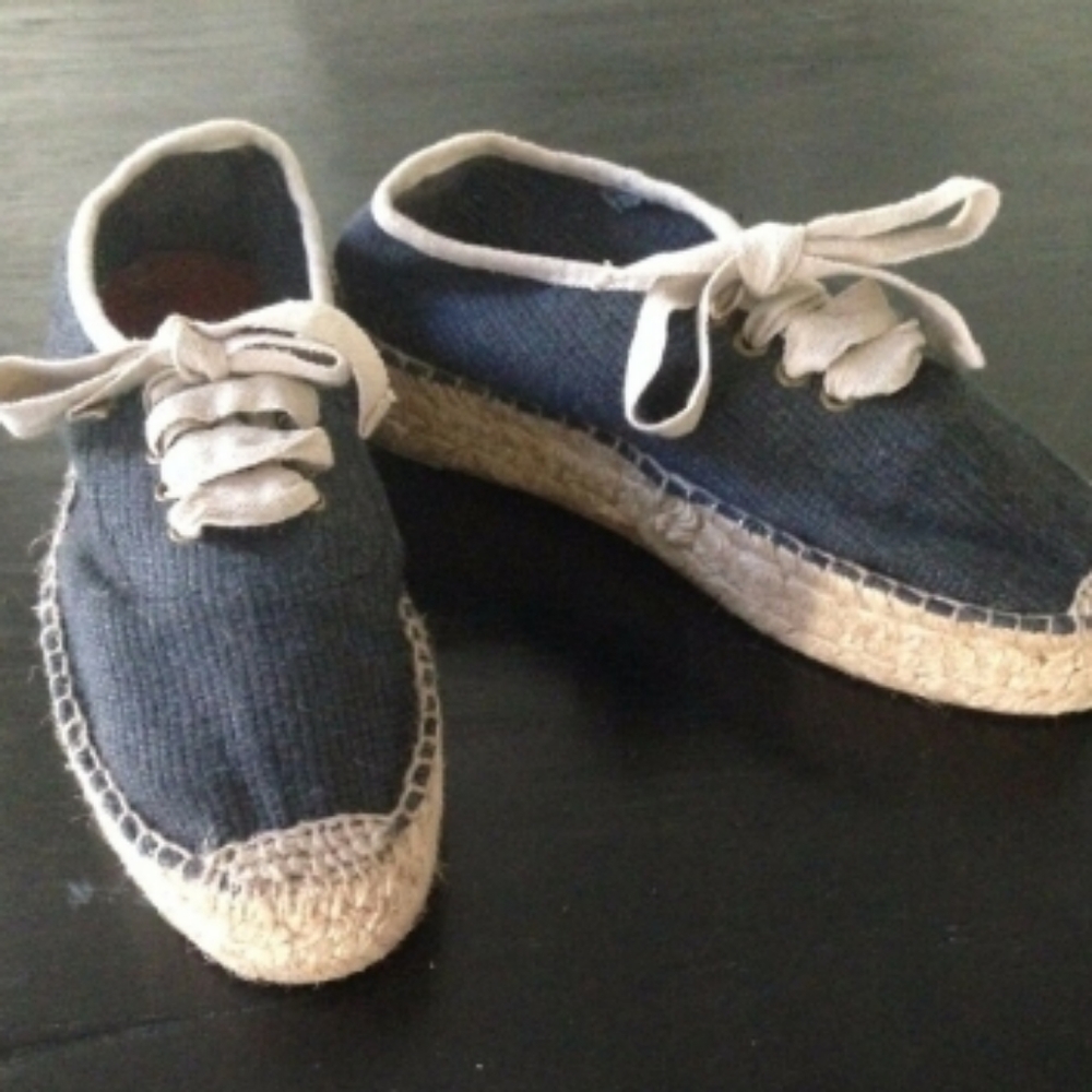 Navy & natural woven platform tennis shoes